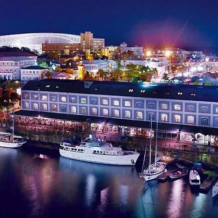 Motor Yacht Kiara Acomodação com café da manhã Cidade Do Cabo Exterior foto